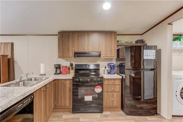 492 Gumlog Creek, Martin, GA 30557