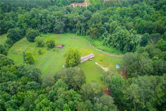 492 Gumlog Creek, Martin, GA 30557