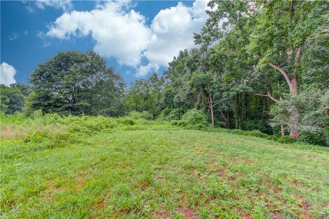 492 Gumlog Creek, Martin, GA 30557
