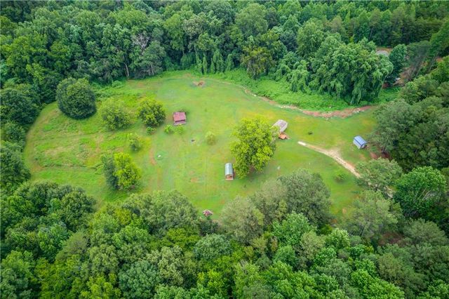 492 Gumlog Creek, Martin, GA 30557