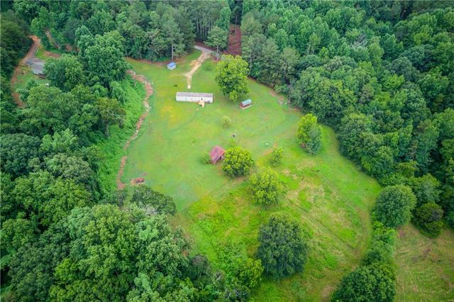 492 Gumlog Creek, Martin, GA 30557