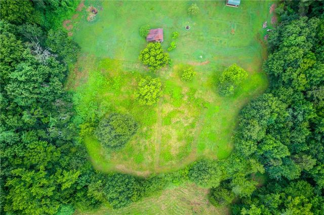 492 Gumlog Creek, Martin, GA 30557