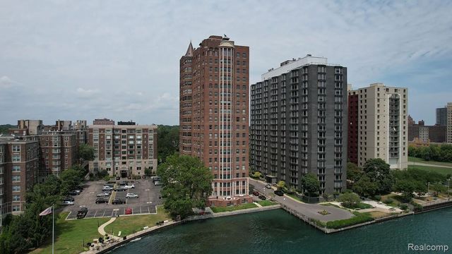 8162 E Jefferson Avenue M-B, Detroit, MI 48214