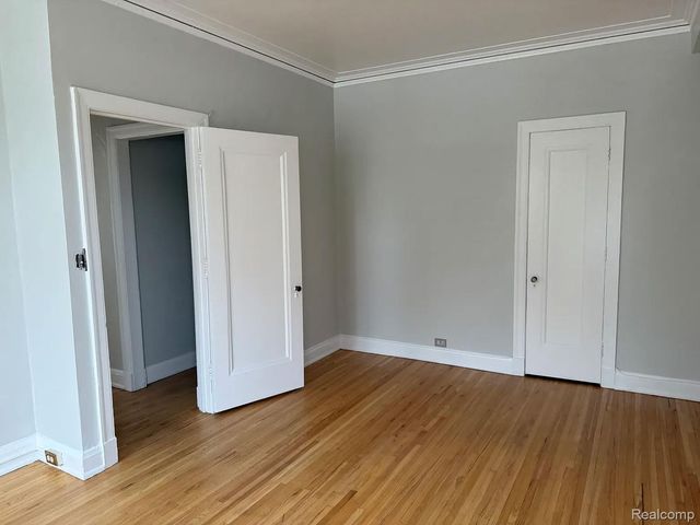 8162 E Jefferson Avenue M-B, Detroit, MI 48214