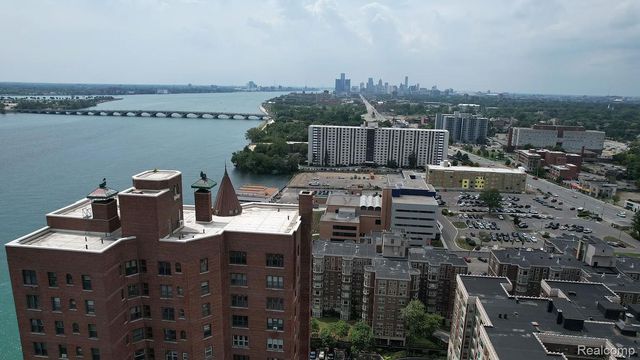 8162 E Jefferson Avenue M-B, Detroit, MI 48214