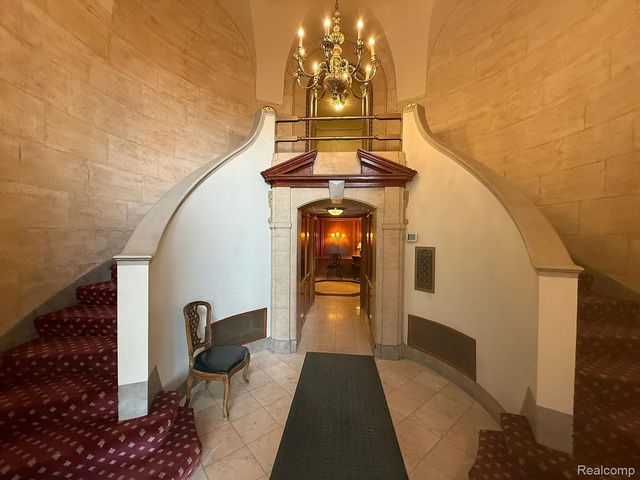 8162 E Jefferson Avenue M-B, Detroit, MI 48214