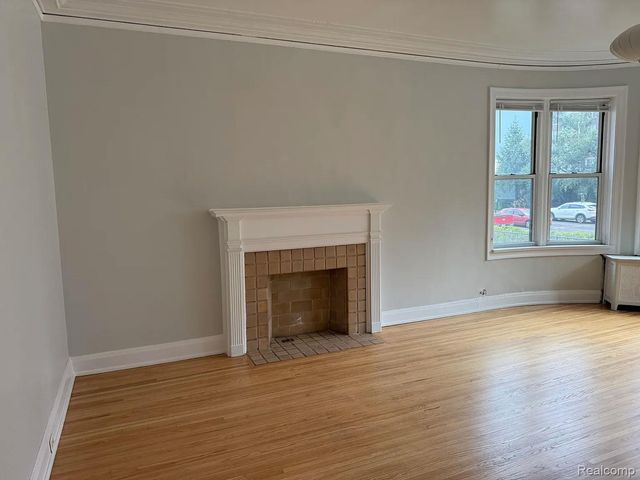 8162 E Jefferson Avenue M-B, Detroit, MI 48214