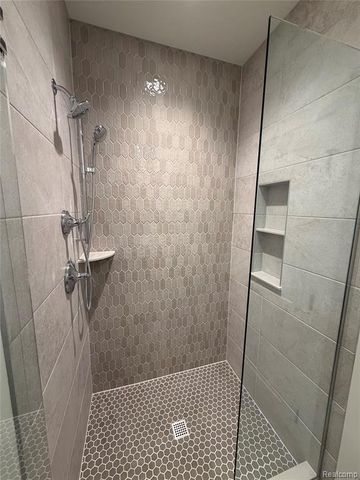 405 S Center Street 30, Northville, MI 48167
