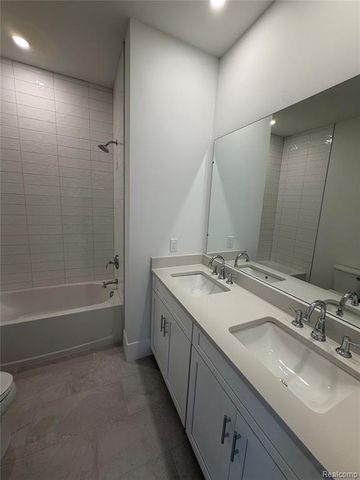 405 S Center Street 30, Northville, MI 48167