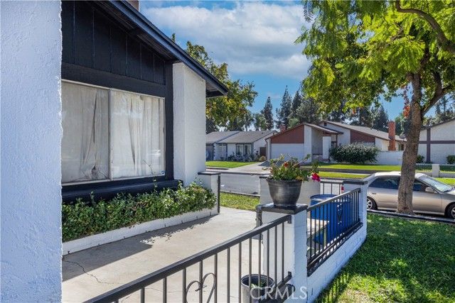 7000 Batavia, Riverside, CA 92503