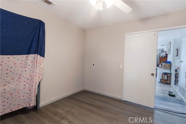 7000 Batavia, Riverside, CA 92503