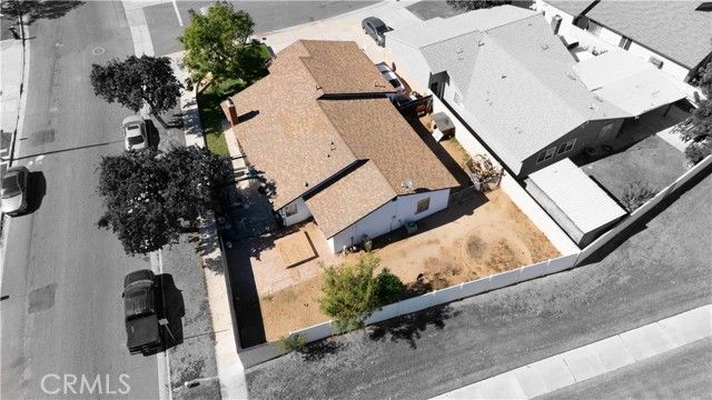 7000 Batavia, Riverside, CA 92503