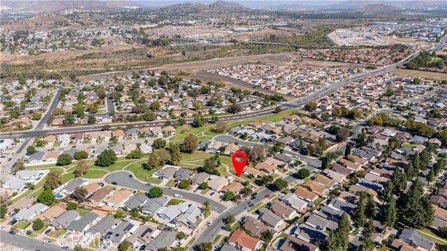 7000 Batavia, Riverside, CA 92503