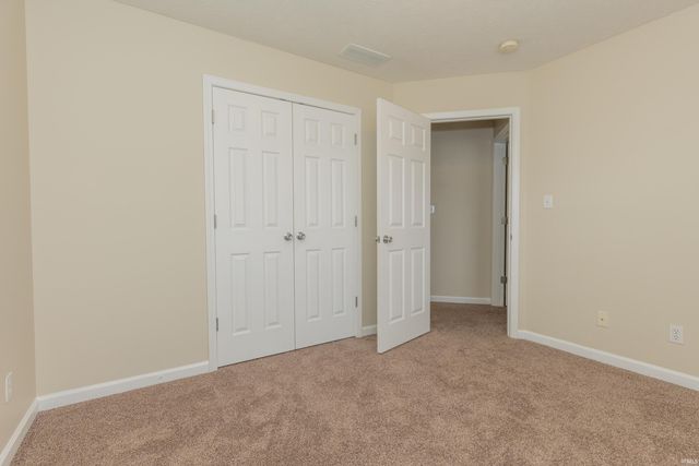 7778 Sandalwood Drive, Newburgh, IN 47630