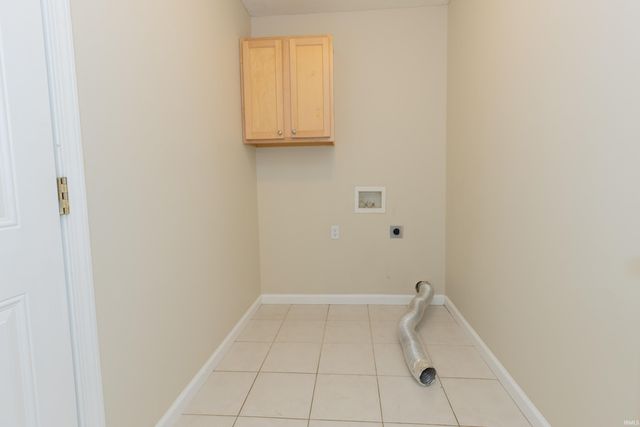 7778 Sandalwood Drive, Newburgh, IN 47630