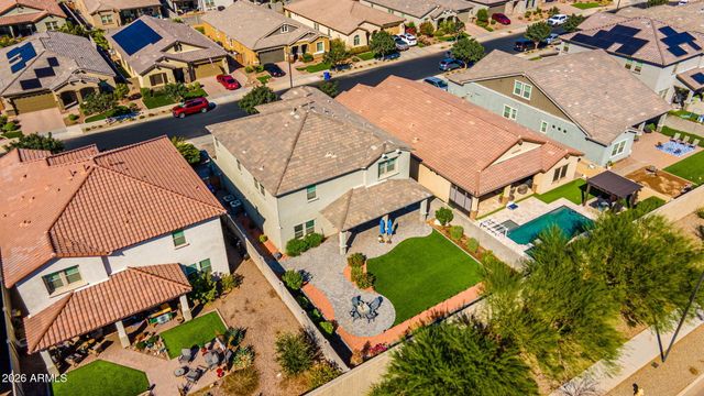 15973 W ELECTRA Lane, Surprise, AZ 85387