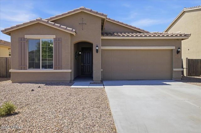7207 W SOUTHGATE Avenue, Phoenix, AZ 85043