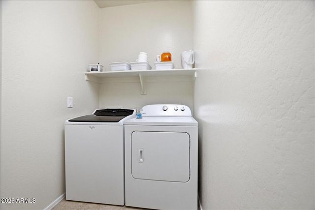 7207 W SOUTHGATE Avenue, Phoenix, AZ 85043