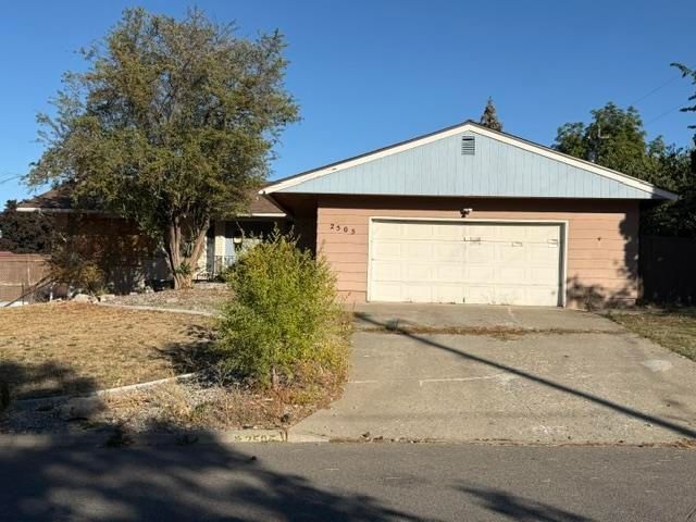 2505 S Pierce Rd, Spokane Valley, WA 99206 property photo