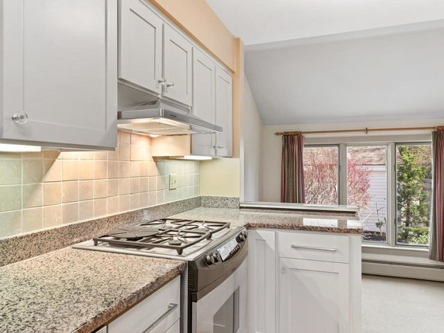 545 S Prospect St Unit 10, Burlington, VT 05401