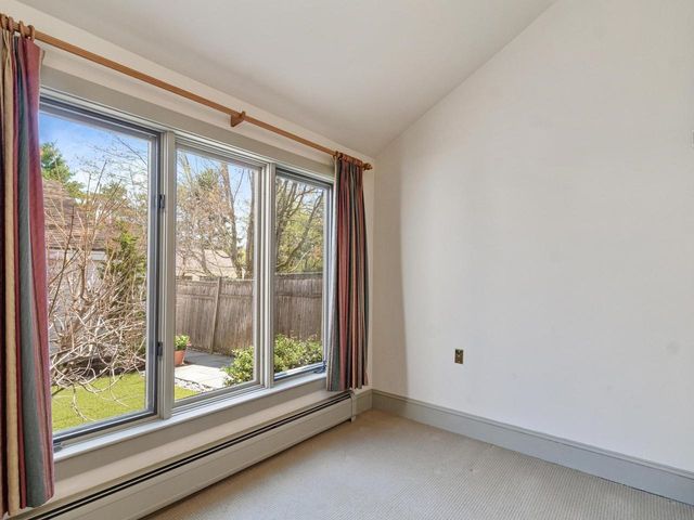 545 S Prospect St Unit 10, Burlington, VT 05401