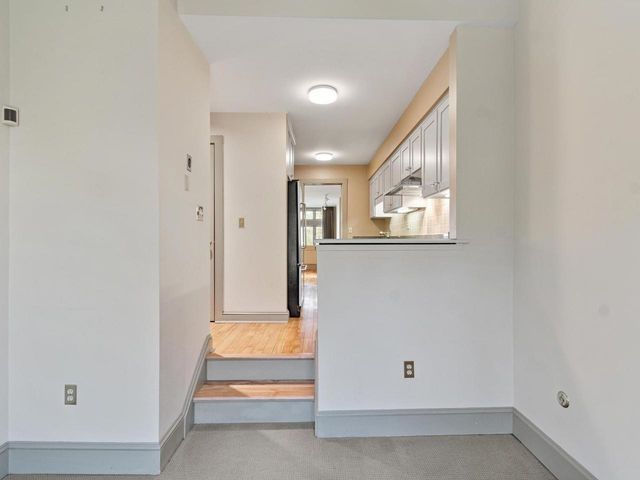 545 S Prospect St Unit 10, Burlington, VT 05401