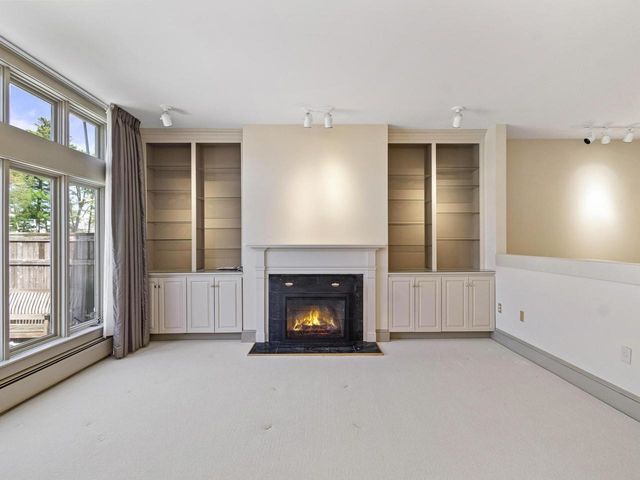 545 S Prospect St Unit 10, Burlington, VT 05401
