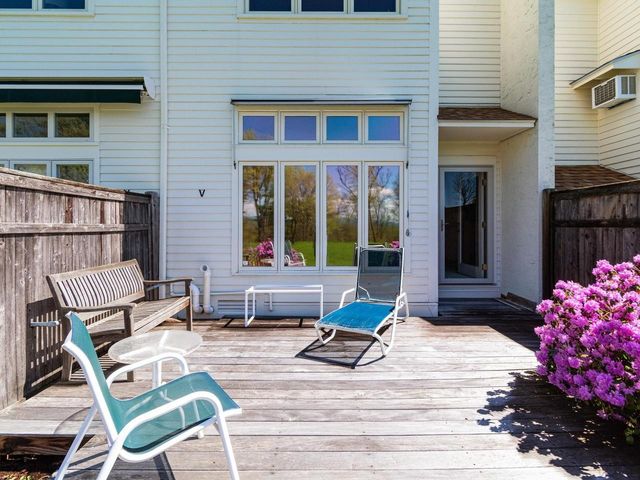 545 S Prospect St Unit 10, Burlington, VT 05401