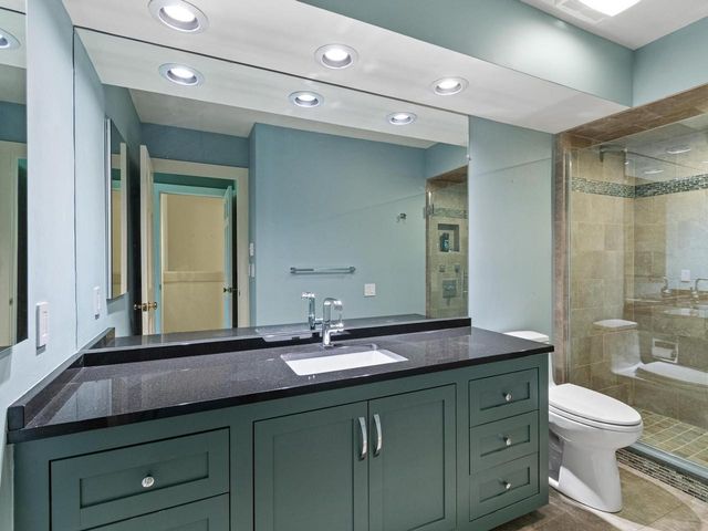 545 S Prospect St Unit 10, Burlington, VT 05401