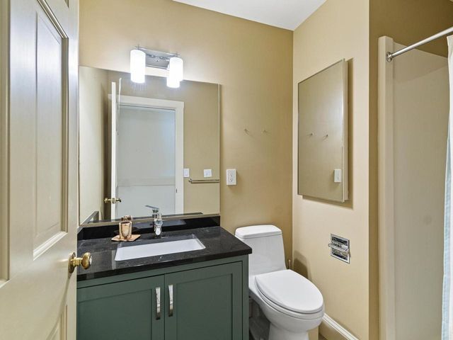 545 S Prospect St Unit 10, Burlington, VT 05401