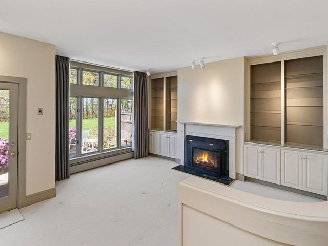 545 S Prospect St Unit 10, Burlington, VT 05401