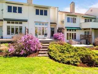 545 S Prospect St Unit 10, Burlington, VT 05401