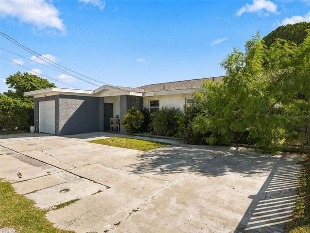 13730 MELANIE AVENUE, Hudson, FL 34667