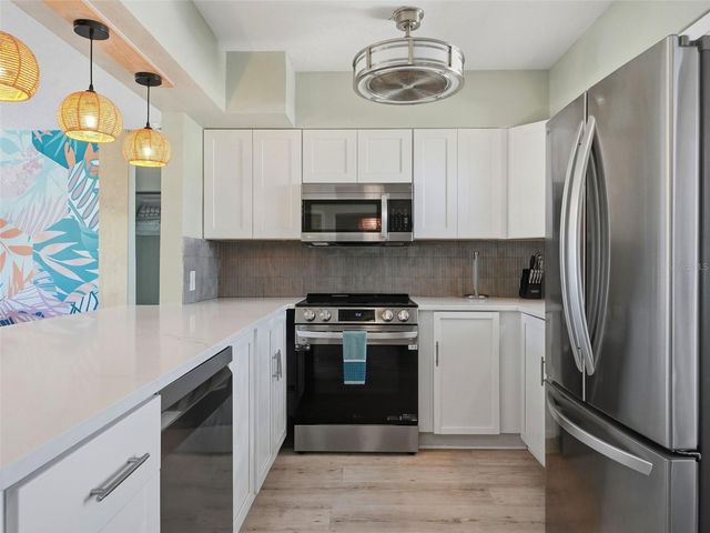 13730 MELANIE AVENUE, Hudson, FL 34667