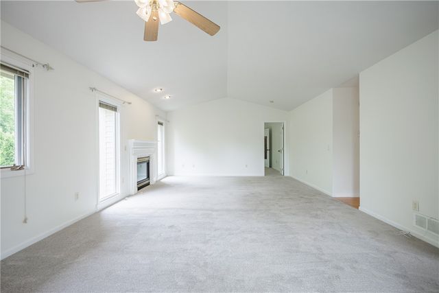 10 Baywood Lane, Penfield, NY 14580