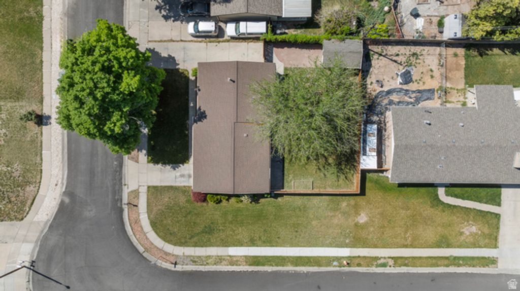 Image 33 of property listing at 3768 S 3025 ST, West Valley City, UT 84119