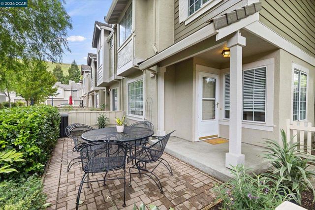 6521 Nottingham Pl 111, Dublin, CA 94568