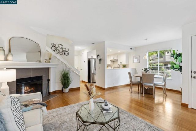 6521 Nottingham Pl 111, Dublin, CA 94568