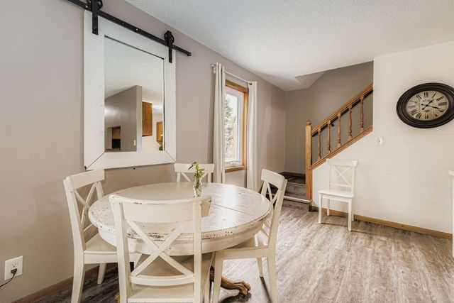 7924 Barbara Avenue, Inver Grove Heights, MN 55077