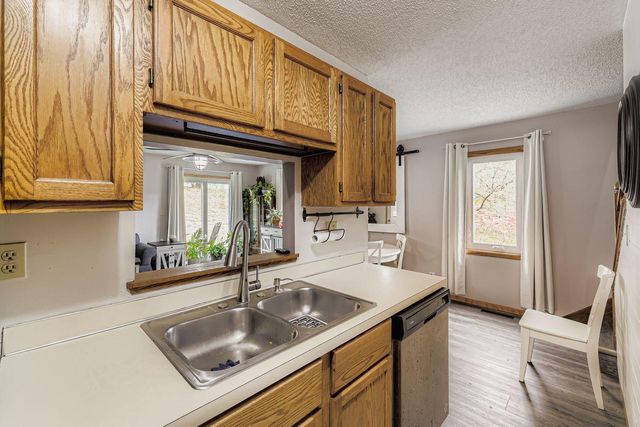 7924 Barbara Avenue, Inver Grove Heights, MN 55077