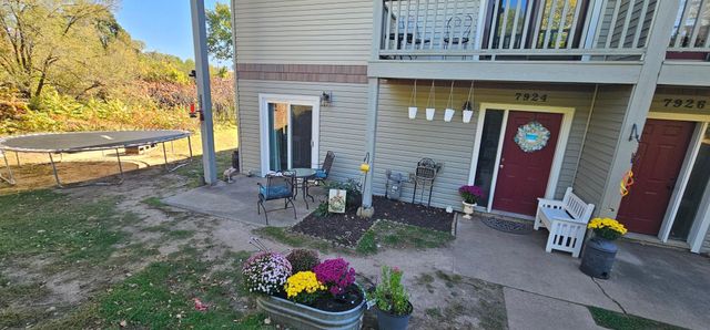 7924 Barbara Avenue, Inver Grove Heights, MN 55077