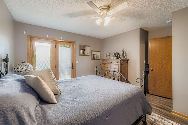 7924 Barbara Avenue, Inver Grove Heights, MN 55077