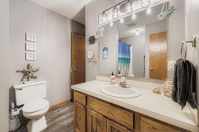 7924 Barbara Avenue, Inver Grove Heights, MN 55077