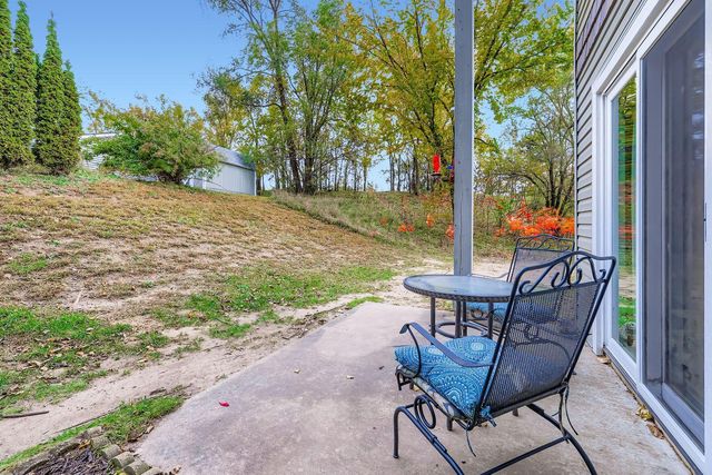 7924 Barbara Avenue, Inver Grove Heights, MN 55077