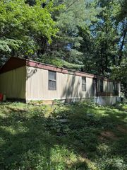 271 Riverview Church Road, Asheville, NC 28806