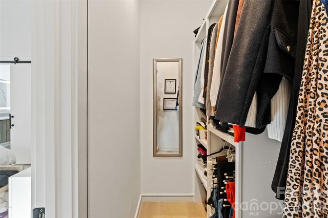 2716 N Davidson Street E, Charlotte, NC 28205