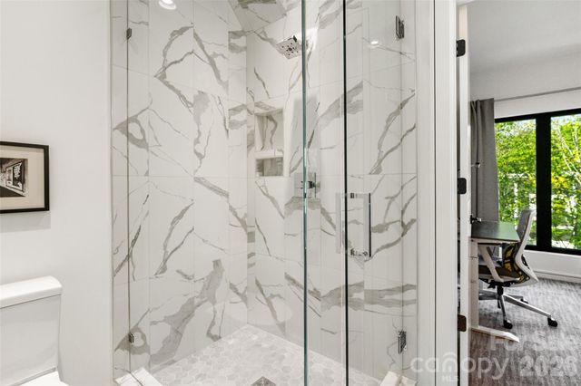 2716 N Davidson Street E, Charlotte, NC 28205