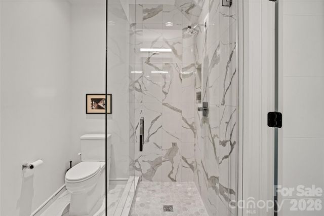 2716 N Davidson Street E, Charlotte, NC 28205