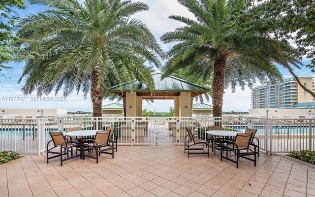 450 N Federal Hwy 1103, Boynton Beach, FL 33435