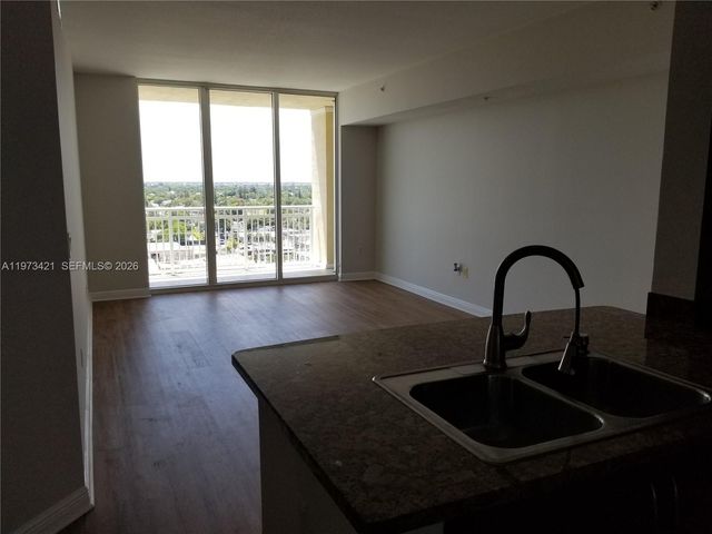 450 N Federal Hwy 1103, Boynton Beach, FL 33435